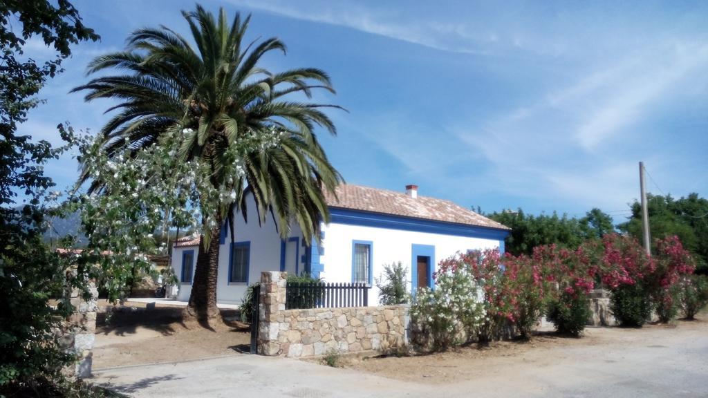 Bed and Breakfast Casale Diletta à Castiadas Extérieur photo